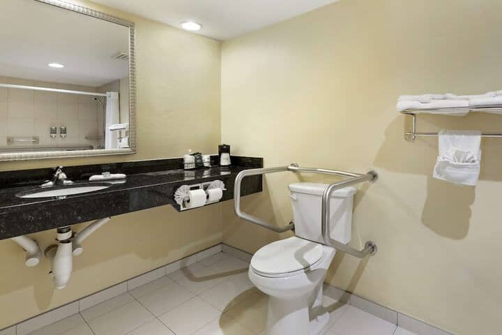 Room 19 of 26